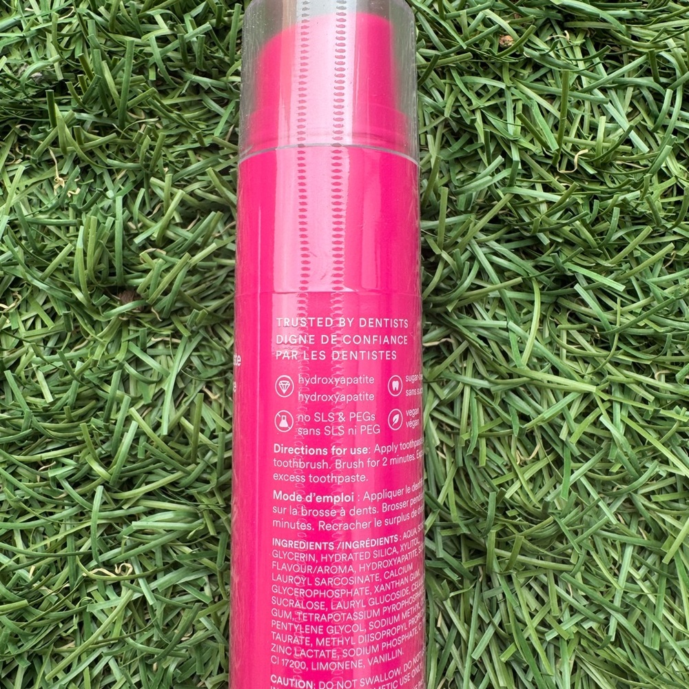 Sealed 🍬 Hismile Barbie Pink bubblegum flavoured toothpaste - Picture 2 of 6